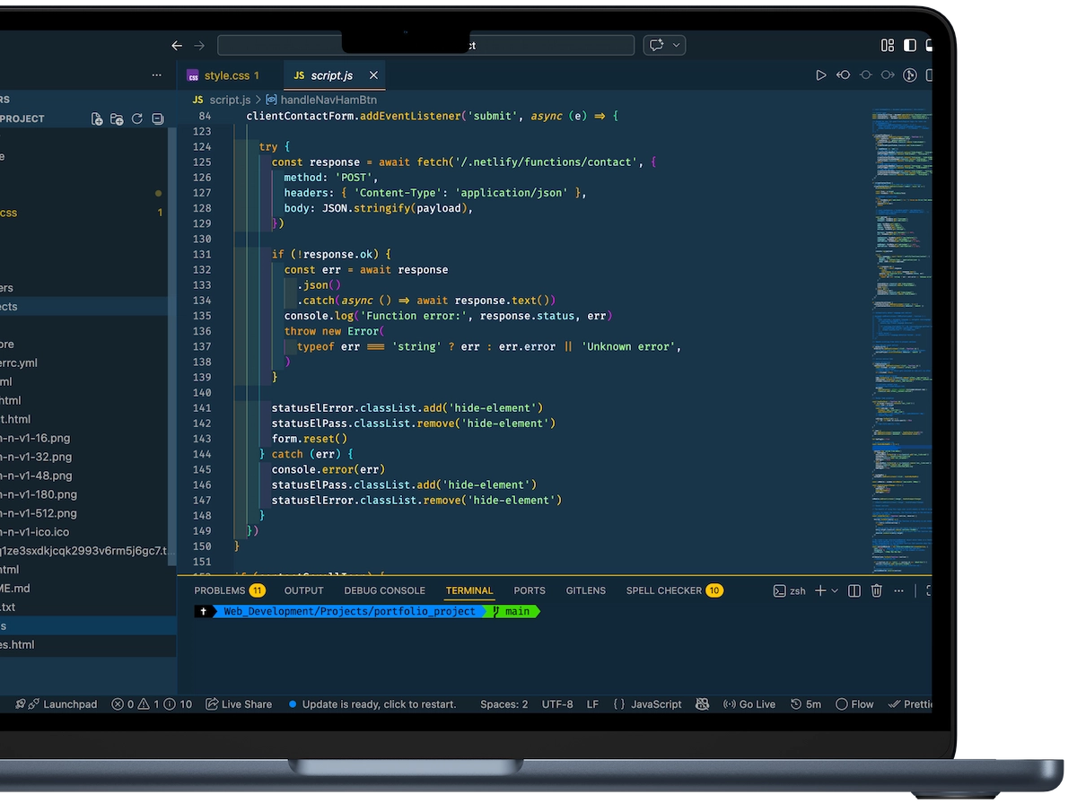 Billy Nightingale using VSCode for web development